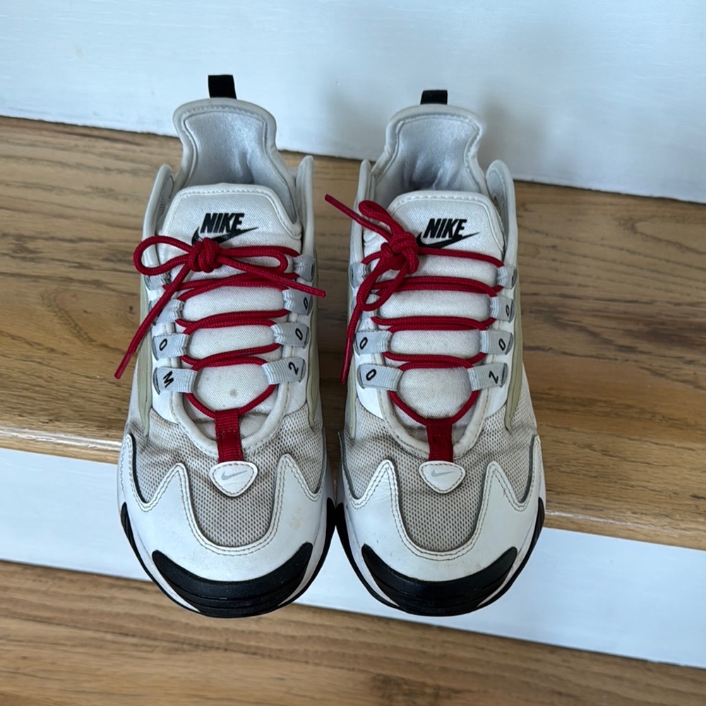 Nike White and Red Sneakers